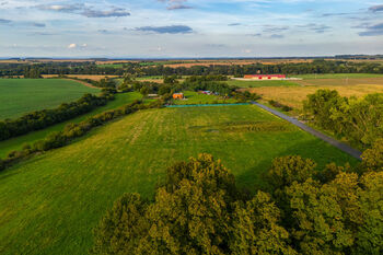 Prodej pozemku 10431 m², Kouřim