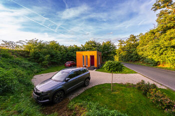 Prodej pozemku 10431 m², Kouřim