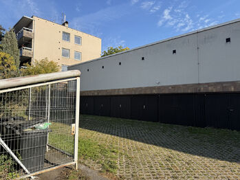 Prodej garáže 230 m², Praha 4 - Modřany
