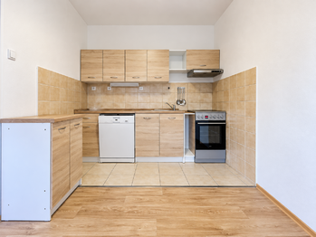 Pronájem bytu 3+1 v osobním vlastnictví 52 m², Praha 9 - Prosek