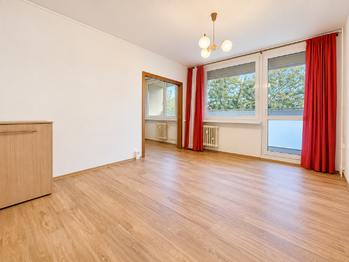 Pronájem bytu 3+1 v osobním vlastnictví 52 m², Praha 9 - Prosek