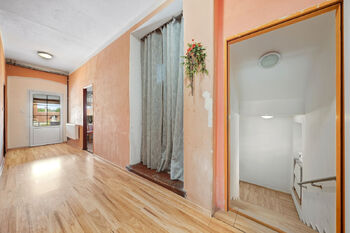 Prodej domu 300 m², Libochovice