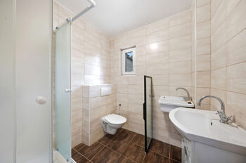 Prodej domu 300 m², Libochovice