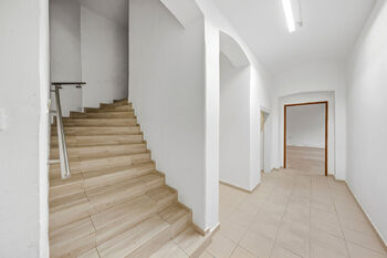 Prodej domu 300 m², Libochovice
