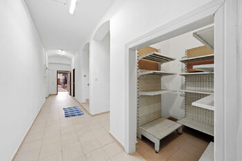 Prodej domu 300 m², Libochovice