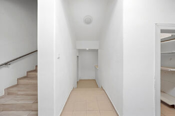 Prodej domu 300 m², Libochovice