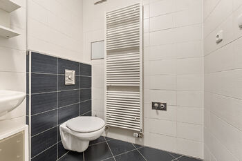 Prodej bytu 1+kk v osobním vlastnictví 41 m², Praha 5 - Zličín