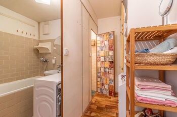 Prodej bytu 4+1 v osobním vlastnictví 70 m², Praha 4 - Podolí
