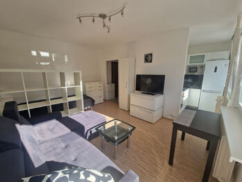 Pronájem bytu 1+1 v osobním vlastnictví 27 m², Praha 9 - Střížkov