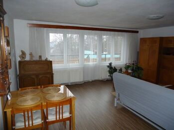 obývací pokoj v patře - Prodej domu 209 m², Velké Svatoňovice