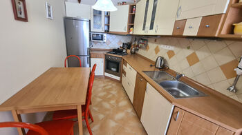 Prodej bytu 3+kk v osobním vlastnictví 65 m², Praha 10 - Horní Měcholupy