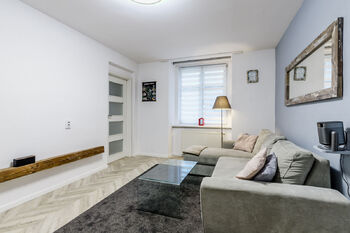 Prodej bytu 2+1 v osobním vlastnictví 43 m², Praha 8 - Libeň