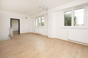Pronájem bytu 3+kk v osobním vlastnictví 86 m², Strakonice