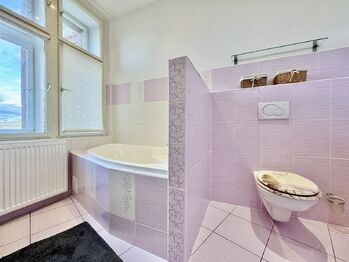 Prodej bytu 3+1 v osobním vlastnictví 90 m², Žatec