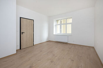 Pronájem bytu 3+kk v osobním vlastnictví 78 m², Strakonice