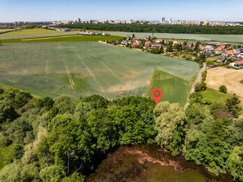 Prodej pozemku 3600 m², Praha 4 - Újezd u Průhonic