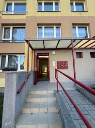 Pronájem bytu 3+kk v družstevním vlastnictví 78 m², Teplice