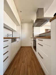 Pronájem bytu 3+kk v družstevním vlastnictví 78 m², Teplice