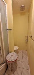 Koupelna s WC - Pronájem bytu 1+1 v družstevním vlastnictví 32 m², Vyškov