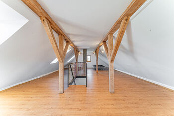 Pronájem domu 142 m², Dolní Hbity