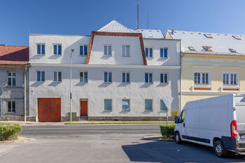 Prodej bytu 2+kk v osobním vlastnictví 58 m², Unhošť
