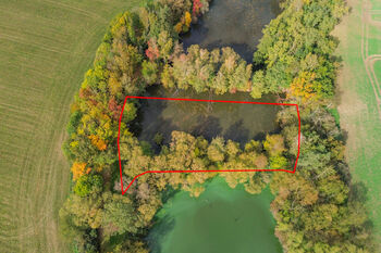 Prodej pozemku 2200 m², Kožlany
