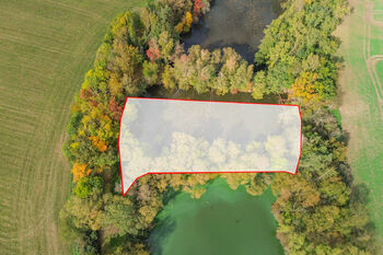 Prodej pozemku 2200 m², Kožlany