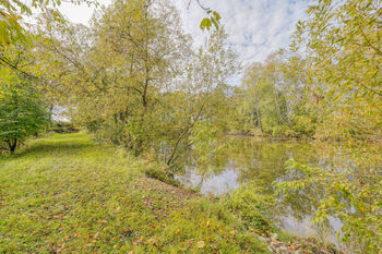 Prodej pozemku 2200 m², Kožlany
