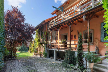 Prodej domu 330 m², Čečelice