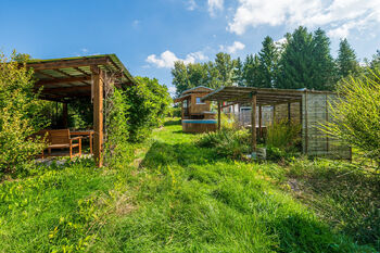 Pergola a jezírko - Prodej pozemku 820 m², Veltrusy