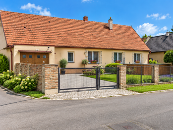 Prodej domu 150 m², Chroustovice