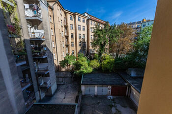 Pronájem bytu 2+1 v osobním vlastnictví 77 m², Praha 6 - Dejvice