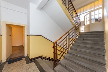 Pronájem bytu 2+1 v osobním vlastnictví 77 m², Praha 6 - Dejvice