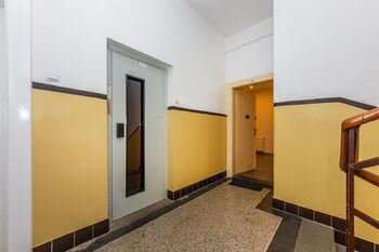 Pronájem bytu 2+1 v osobním vlastnictví 77 m², Praha 6 - Dejvice
