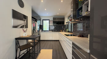 Prodej domu 160 m², Statenice
