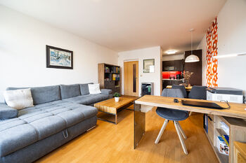 Prodej bytu 2+kk v osobním vlastnictví 55 m², Praha 9 - Čakovice