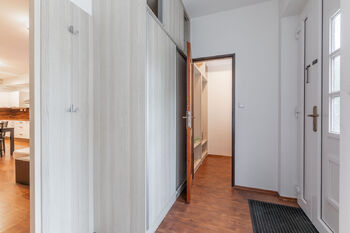 Pronájem bytu 2+kk v osobním vlastnictví 85 m², Praha 10 - Záběhlice