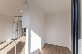 Pronájem bytu 1+kk v osobním vlastnictví 29 m², Praha 5 - Lochkov