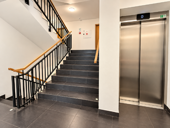 Pronájem bytu 3+kk v osobním vlastnictví 82 m², Praha 8 - Dolní Chabry