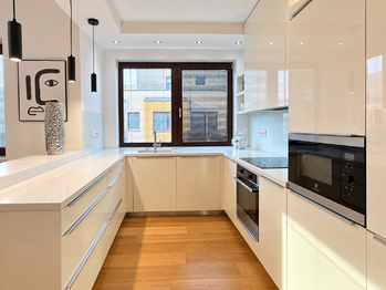 Pronájem bytu 3+kk v osobním vlastnictví 82 m², Praha 8 - Dolní Chabry
