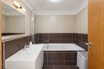 Pronájem bytu 3+kk v osobním vlastnictví 82 m², Praha 8 - Dolní Chabry