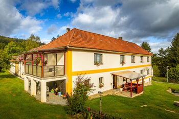 Prodej domu 494 m², Benešov nad Černou