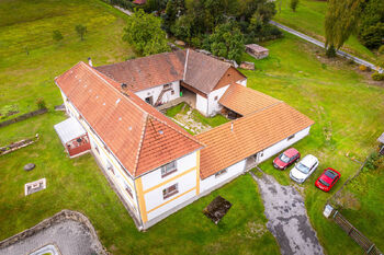 Prodej domu 494 m², Benešov nad Černou