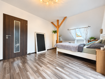 LOŽNICE - Prodej domu 135 m², Teplice