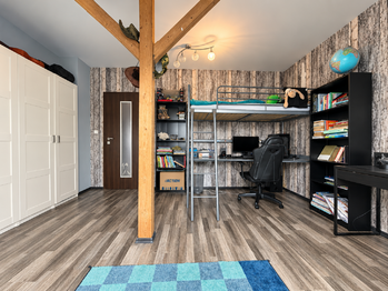 POKOJ VĚTŠÍ - Prodej domu 135 m², Teplice
