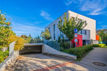 Prodej bytu 4+kk v osobním vlastnictví 88 m², Praha 5 - Slivenec