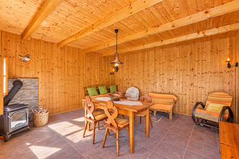 Prodej pozemku 27377 m², Chvalšiny