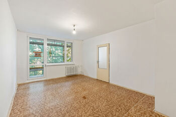Prodej bytu 3+1 v osobním vlastnictví 77 m², Praha 6 - Řepy