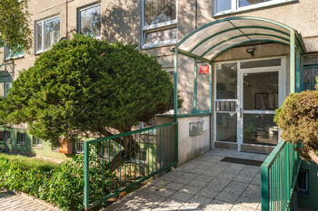 Prodej bytu 3+1 v osobním vlastnictví 77 m², Praha 6 - Řepy
