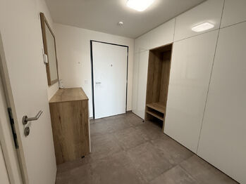 Pronájem bytu 2+kk v osobním vlastnictví 64 m², Praha 4 - Modřany